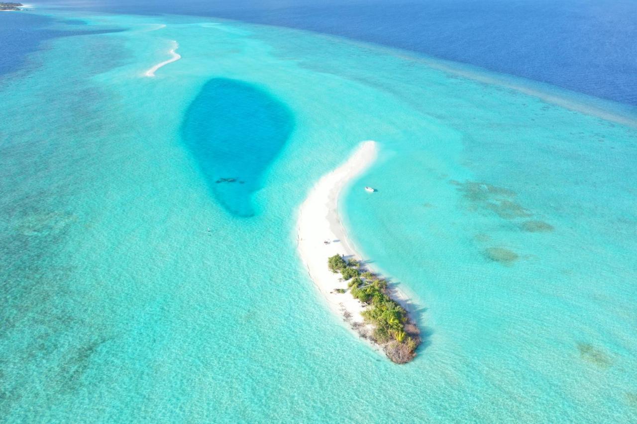 Summer Vibes Beach Front Rasdhoo Екстер'єр фото