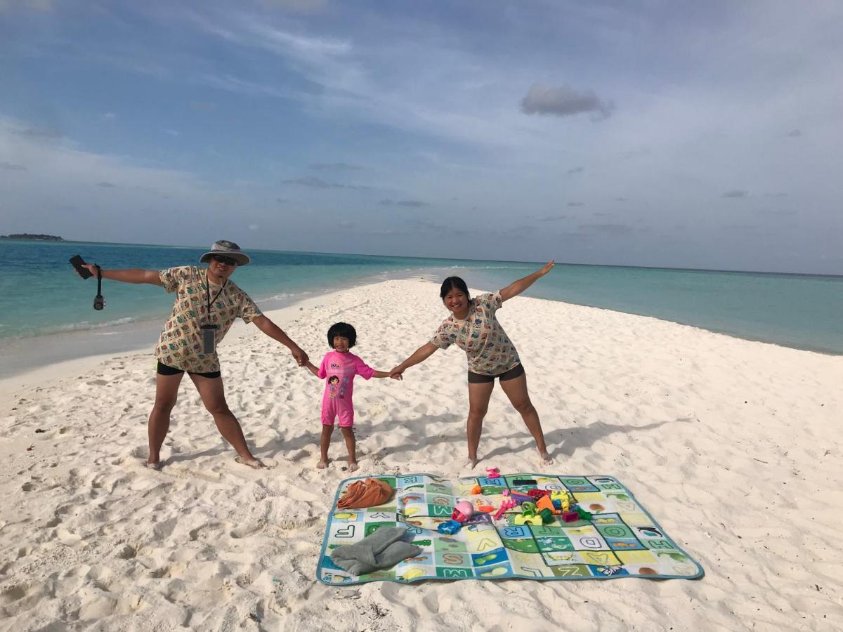 Summer Vibes Beach Front Rasdhoo Екстер'єр фото