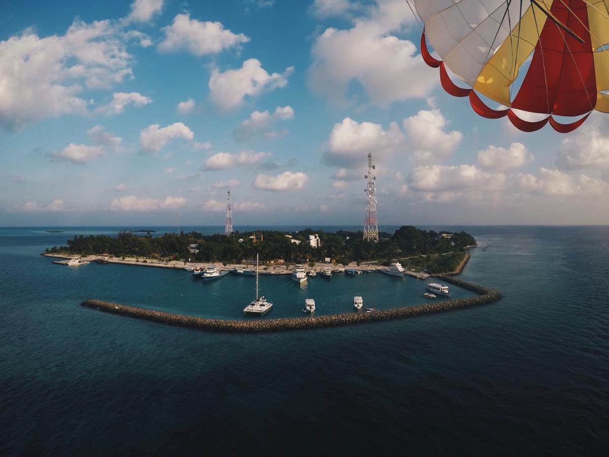 Summer Vibes Beach Front Rasdhoo Екстер'єр фото